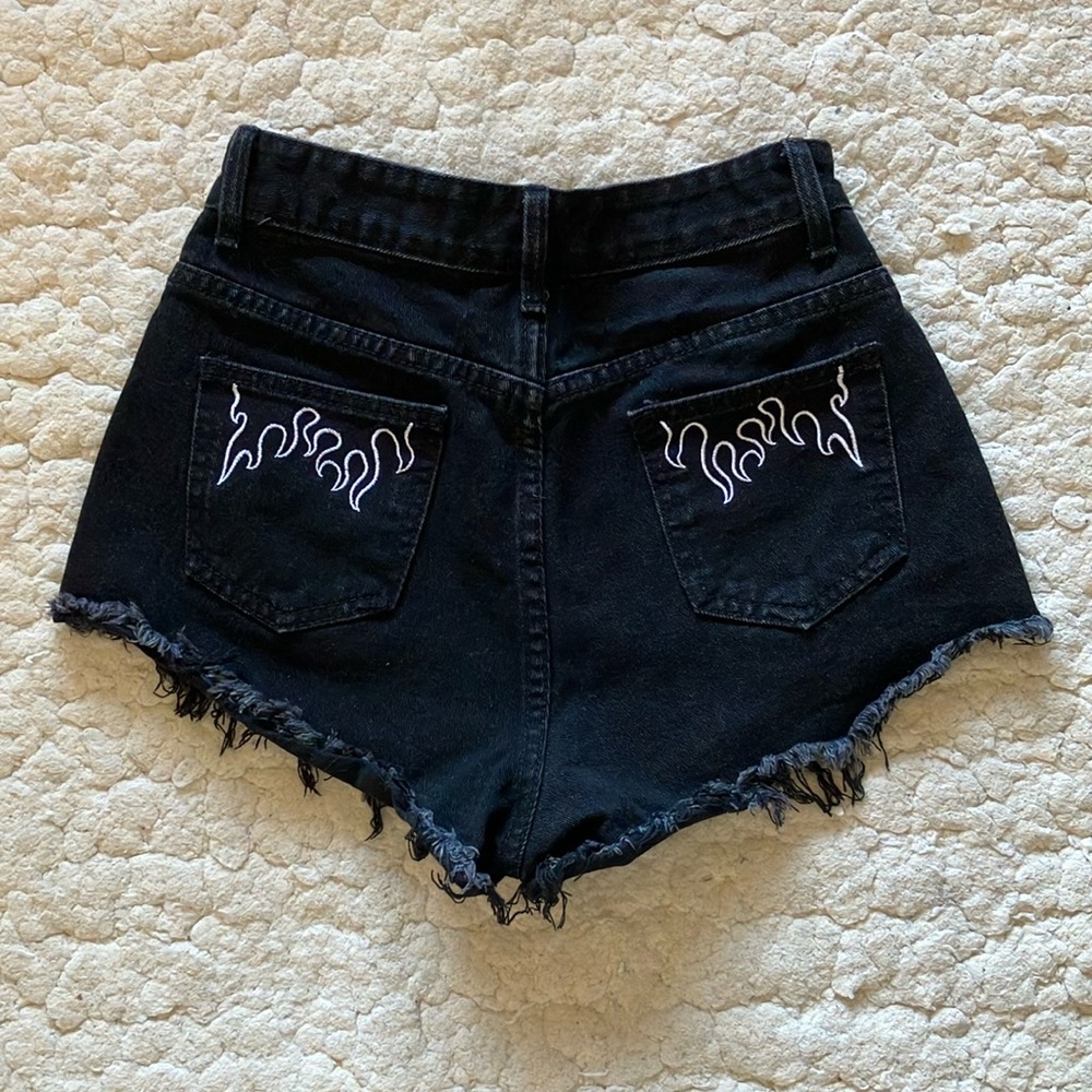 SHEIN black denim jean shorts flames pocket details